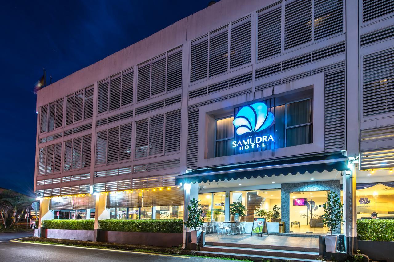 Samudra Hotel Kuching Exteriör bild
